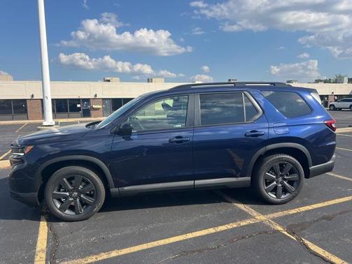 2025 Honda Pilot Sport