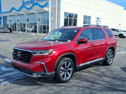 2023 Honda Pilot AWD Elite