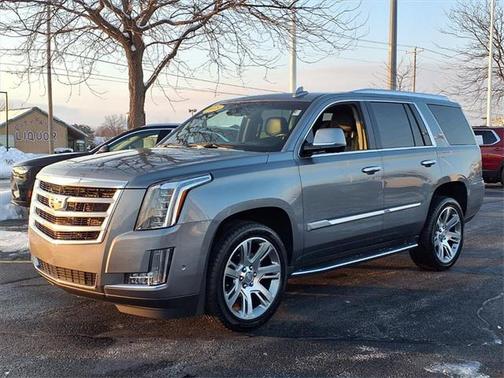 2018 Cadillac Escalade Luxury