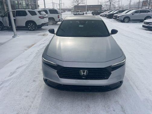 2025 Honda Accord Hybrid Sport-L