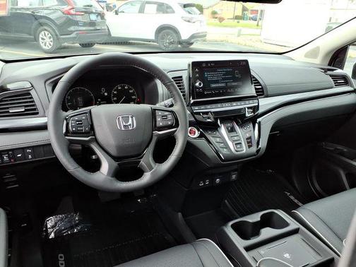 Platinum White Pearl 2026 Honda Odyssey Elite