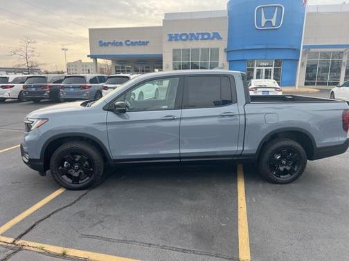 2025 Honda Ridgeline Black