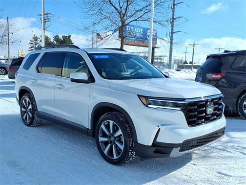 2025 Honda Pilot Elite