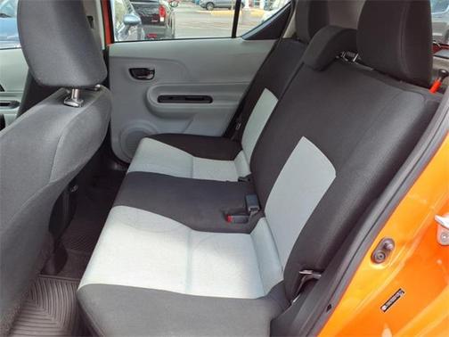 2013 Toyota Prius c Two