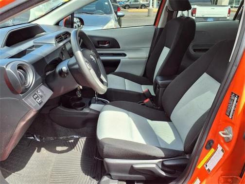 2013 Toyota Prius c Two