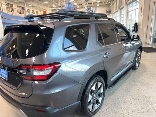 2026 Honda Pilot Touring 8-Passenger