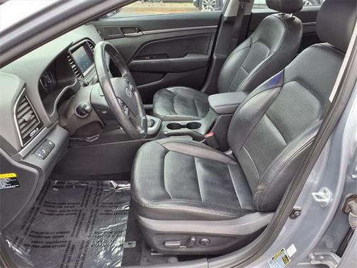 2017 Hyundai ELANTRA Limited