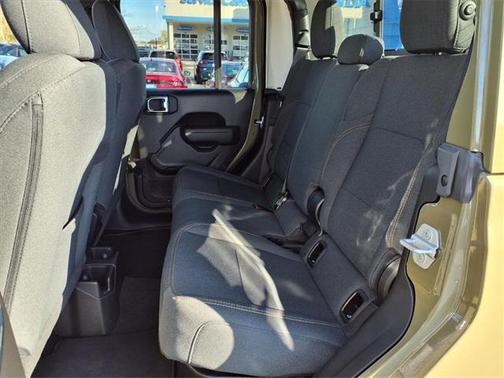 2025 Jeep Gladiator Nighthawk