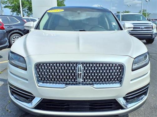 2019 Lincoln Nautilus Reserve