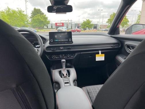2025 Honda HR-V AWD Sport