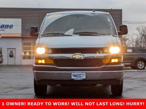 2024 Chevrolet Express 2500 RWD 2500 Regular Wheelbase WT