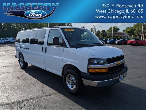 Summit White 2025 Chevrolet Express 3500 RWD 3500 Extended Wheelbase LT