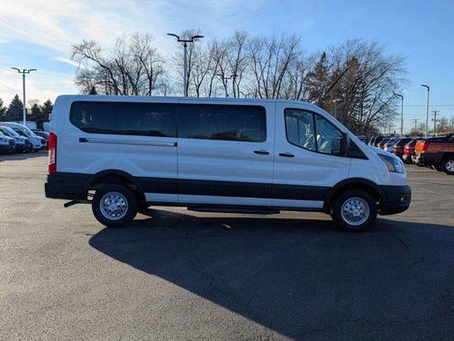 2025 Ford Transit-350 XL