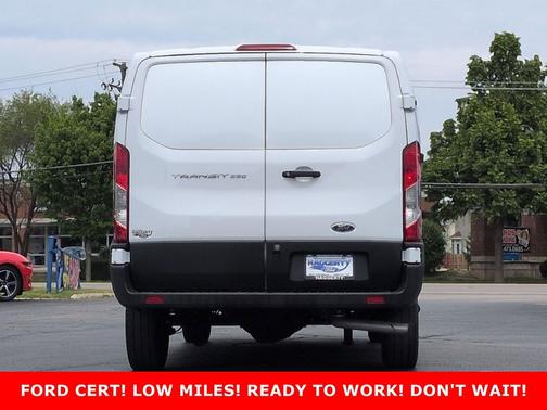 OXFORD WHITE 2025 Ford Transit-250 Base