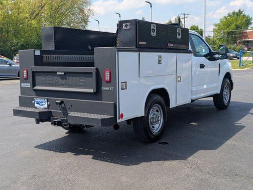2022 Ford F-350 XL