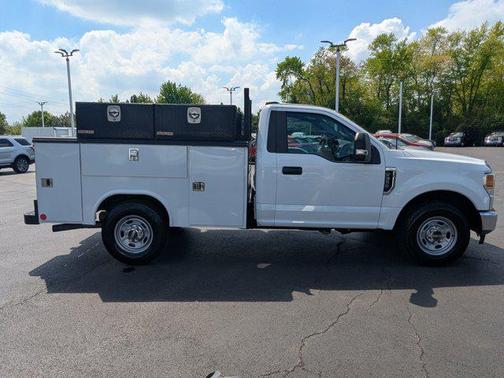 2022 Ford F-350 XL