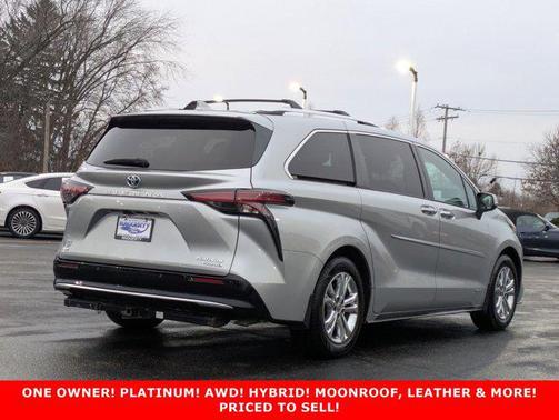 2021 Toyota Sienna Platinum