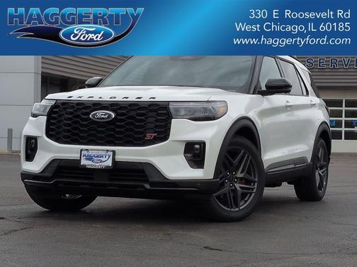Star White Metallic Tri-Coat 2026 Ford Explorer ST