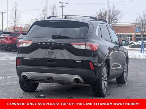 2020 Ford Escape Titanium