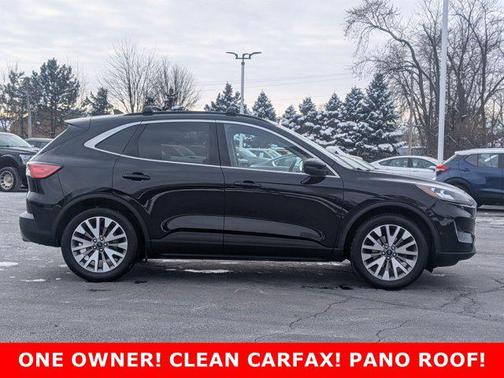 2020 Ford Escape Titanium