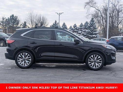 2020 Ford Escape Titanium