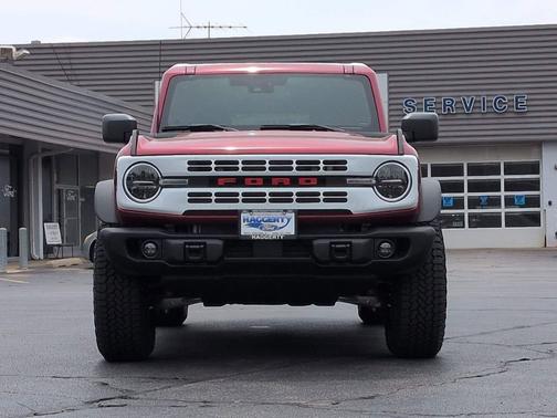 RUBY RED MET TNTD CLEARCOAT 2026 Ford Bronco Heritage Edition
