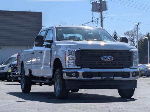 OXFORD WHITE 2026 Ford F-250 XL