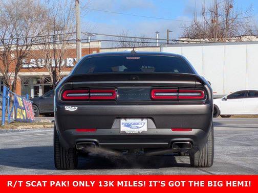 2022 Dodge Challenger R/T Scat Pack