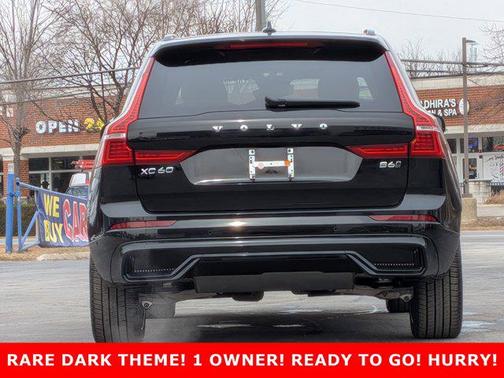 2023 Volvo XC60 B6 Ultimate Dark Theme