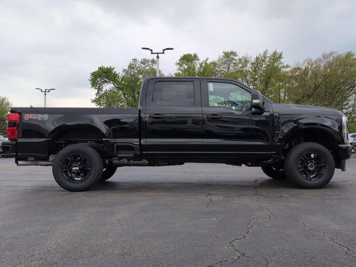 AGATE BLACK 2026 Ford F-250 XL