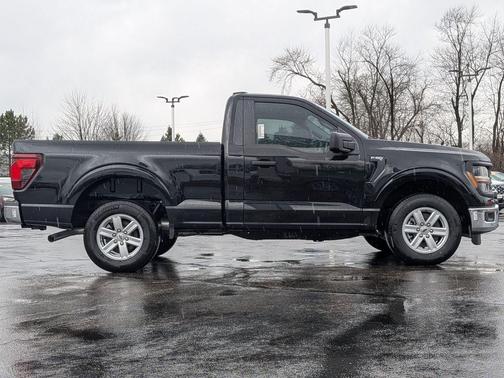 AGATE BLACK METALLIC 2026 Ford F-150 XL
