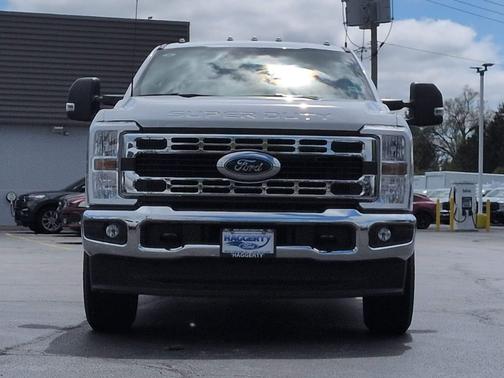 OXFORD WHITE 2026 Ford F-250 XLT