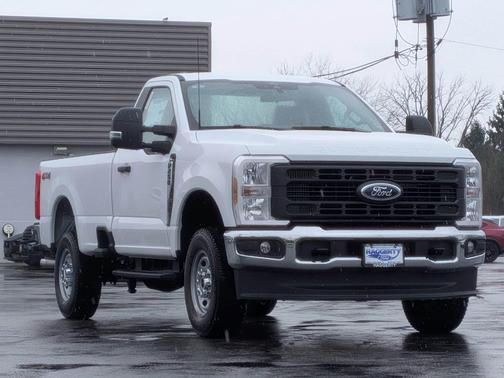 Oxford White 2026 Ford F-250 XL