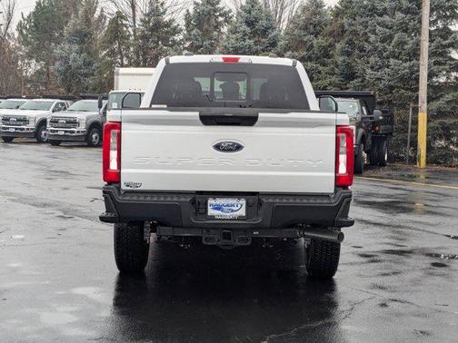 2024 Ford F-350 XL