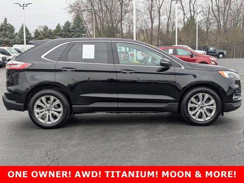 2020 Ford Edge Titanium