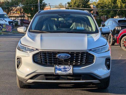 2026 Ford Escape Platinum