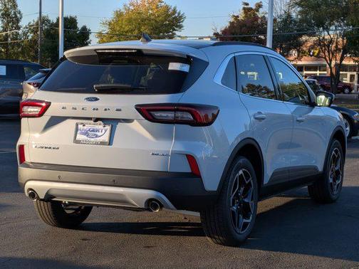 2026 Ford Escape Platinum
