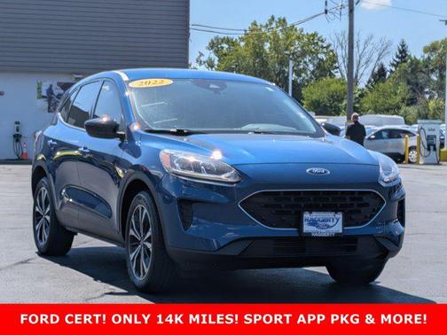2022 Ford Escape SE