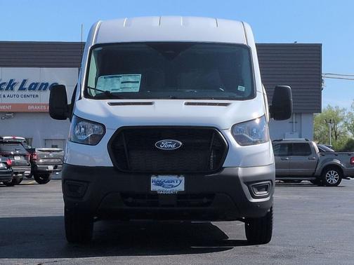 Oxford White 2026 Ford Transit-250 Base