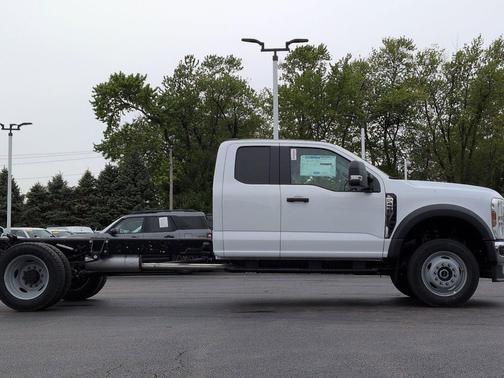 OXFORD WHITE 2026 Ford F-450 XL