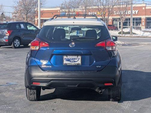 2018 Nissan Kicks SV