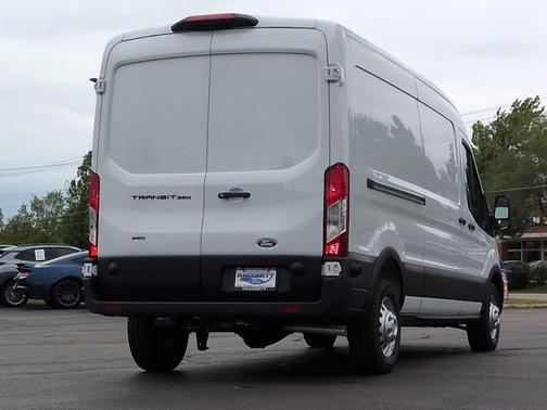 OXFORD WHITE 2026 Ford Transit-250 Base