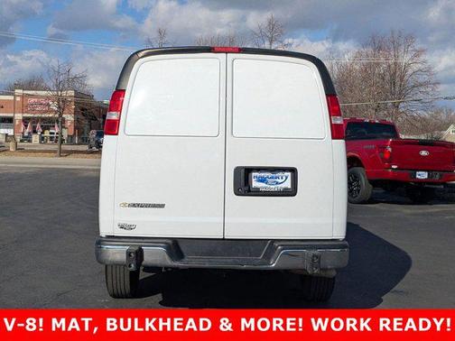 2022 Chevrolet Express 2500 RWD 2500 Regular Wheelbase WT
