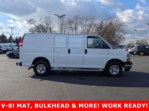 2022 Chevrolet Express 2500 RWD 2500 Regular Wheelbase WT