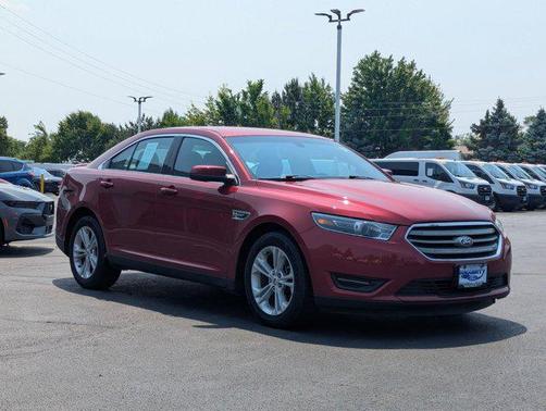 2017 Ford Taurus SEL