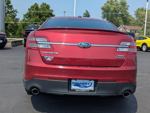 2017 Ford Taurus SEL