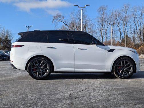 2024 Land Rover Range Rover Sport SE