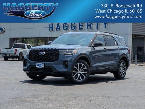 2025 Ford Explorer ST-Line