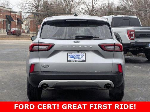 2023 Ford Escape SE