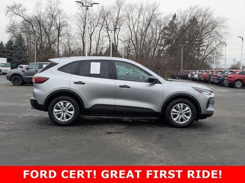 2023 Ford Escape SE